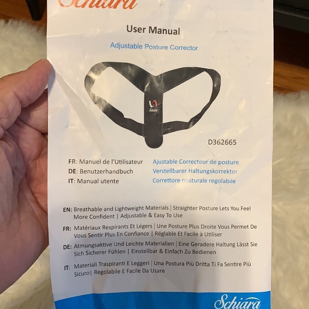 Schiara Posture Corrector adjustable with extenders (unisex)